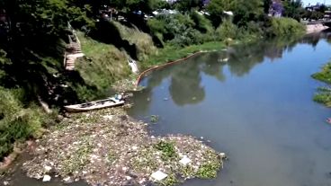 Así se ve el arroyo Ludueña.