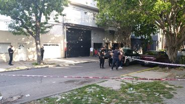 Investigan un mensaje con plomo dirigido a un galpón en barrio Bella Vista.