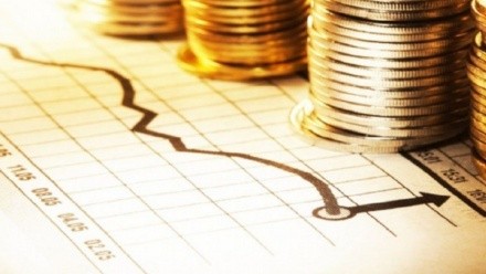 La economía argentina atraviesa un momento de transición decisivo.