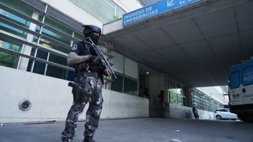 Dylan Cantero ingresó de urgencia al Heca a media tarde del lunes.