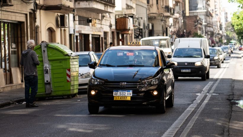 Titulares de taxis contra la suba de tarifa: "Si aumentamos, la gente no nos va a tomar más"