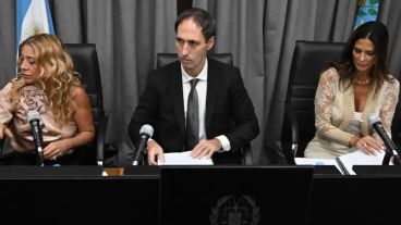 Verónica Di Tomasso, Maximiliano Savarino y Julieta Makintach.