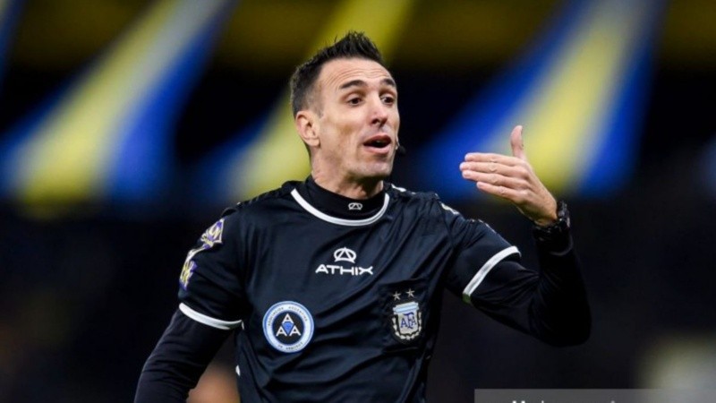 Pablo Dóvalo, el juez que impartirá justicia el domingo en Arroyito por los octavos del Torneo Clausura 2025.