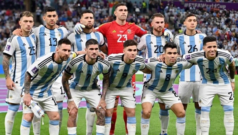  La Selección argentina continúa en la segunda posición entre los mejores equipos nacionales del mundo.