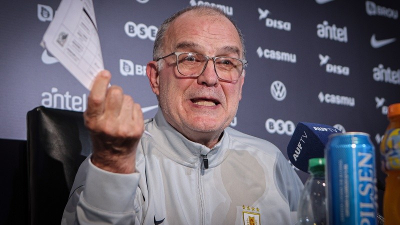 El entrenador de 70 años admitió que cree que hay gente con “intereses” para que su conducción “trastabille”.