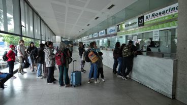 Muchos optaron por pasar el fin de semana largo lejos de Rosario.