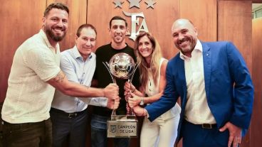 La cúpula canalla disfruta de una nueva Copa para sus vitrinas