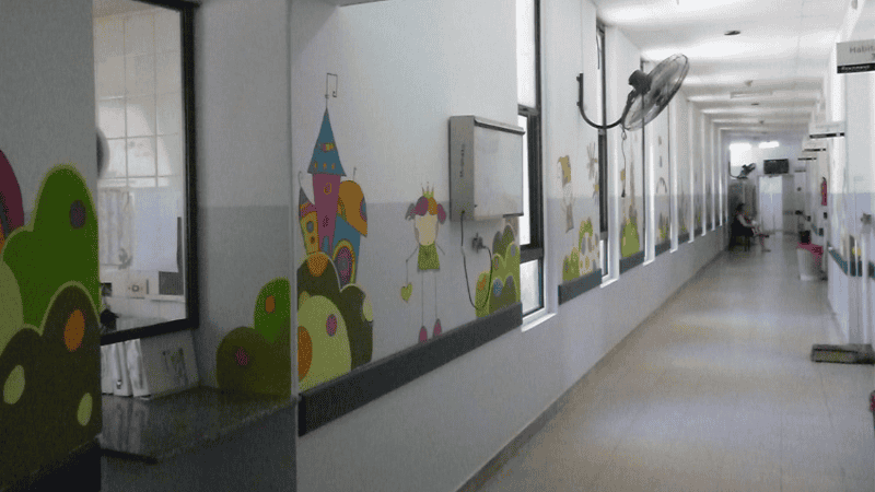 Los restantes casos confirmados se distribuyen en La Capital (3), General López (1) y Caseros (1).