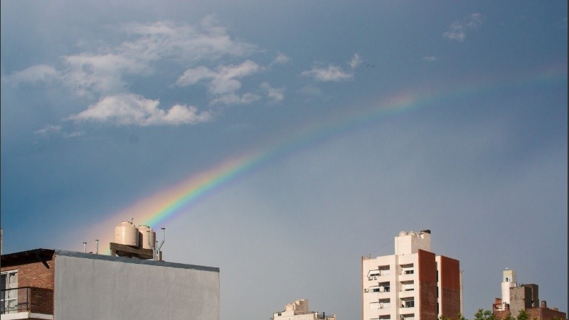 Vienen días de sol y lluvia.