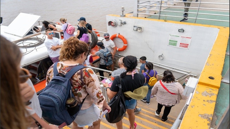 El aumento de demanda llevó a que los cruces desde ahora sean todos los días.