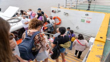 El aumento de demanda llevó a que los cruces desde ahora sean todos los días.