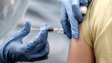 El Ministerio de Salud de la Nación difundió un documento conjunto con 22 provincias respaldando el calendario de vacunación.