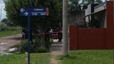 La mujer fue hallada asesinada en su casa.