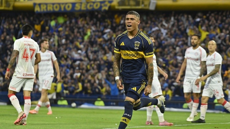 Ayrton Costa aprovechó un rebote y marcó el único tanto del encuentro.