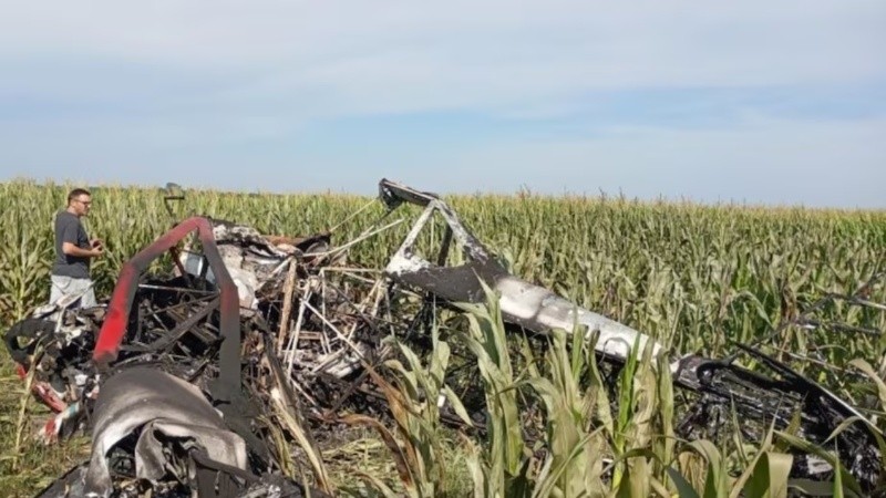 Entre Ríos: un piloto sobrevivió tras la caída de una avioneta fumigadora
