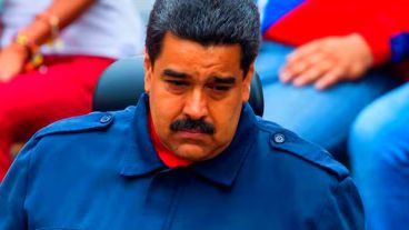 Nicolás Maduro busca sostener su posición al mando frente a la presión internacional.