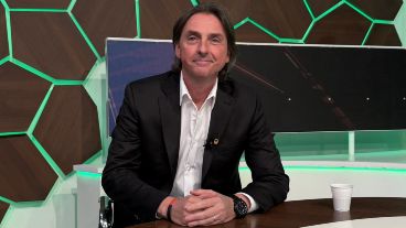 González iría como secretario general.