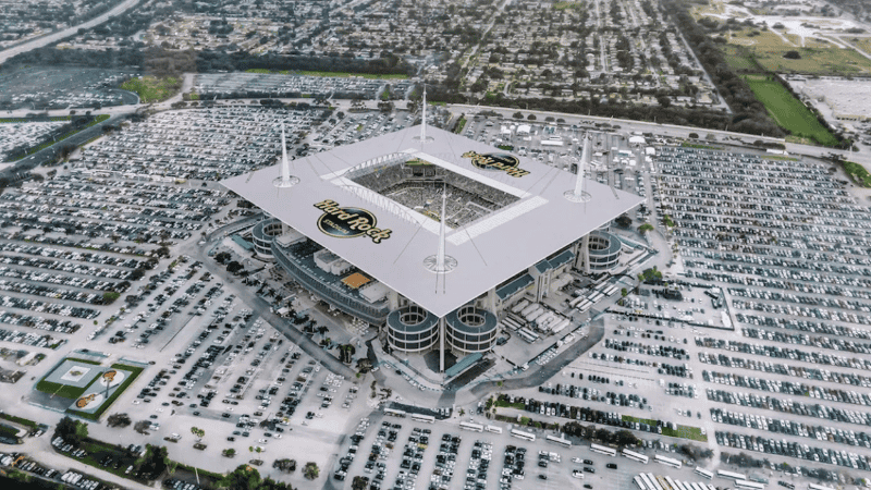 Hard Rock Stadium
Capacidad FIFA: aproximadamente 65.300 espectadores.