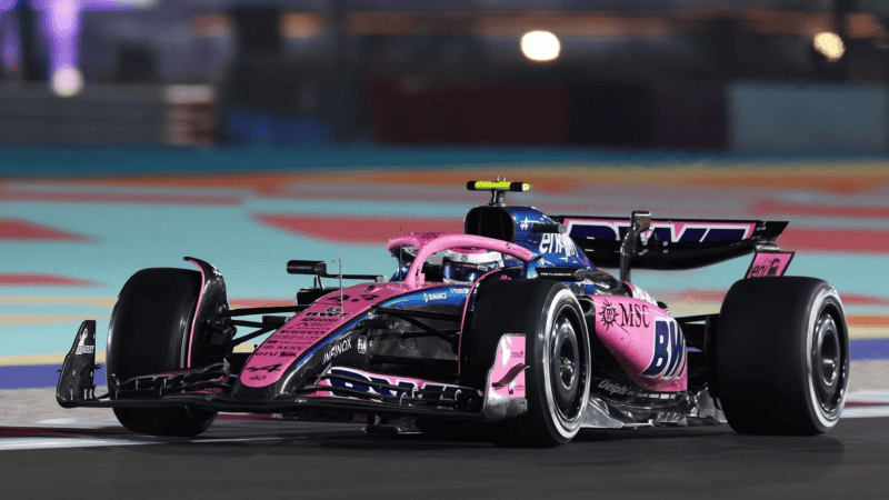 La actividad en el GP de Abu Dabi continuará este sábado.