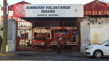 La donación a Bomberos redundará en la optimización de las comunicaciones internas y externas.