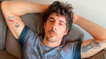 Lamothe recordó que, en ese contexto, solían hacer una fila para saludarlo: “Cuando te van a saludar, te tiran a la boca”.