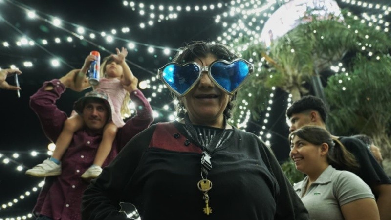 El árbol de la ciudad, camino a la Navidad.