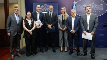 Los integrantes del Consejo de Mayo reunidos este martes.