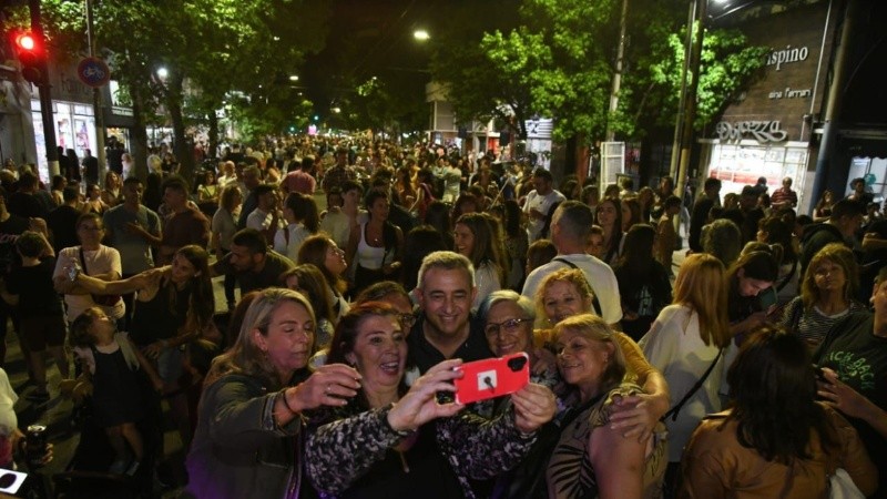 A lo largo del año, las distintas ediciones realizadas en Arroyito, Tiro Suizo, Cafferata, Fisherton y otros corredores comerciales reunieron a más de 50 mil asistentes.