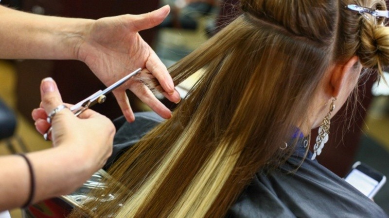 El estatuto de peluqueros, uno de los que serán derogados con la reforma laboral.