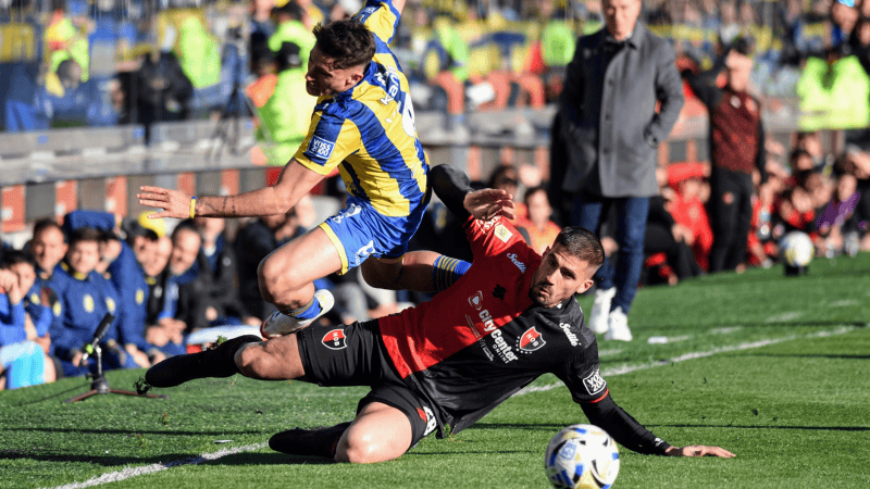 Leprosos y canallas se medirán en marzo en el Coloso Marcelo Bielsa. (FotoBaires)