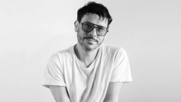 "Cuando me pongo a componer, me agarra esa adrenalina de querer crear. En realidad, esa es mi raíz, soy un cantautor, un compositor", dijo Lisandro Aristimuño.