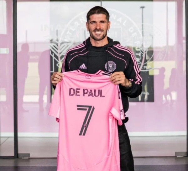 De Paul fue titular en nueve de los 11 partidos a los que fue convocado.