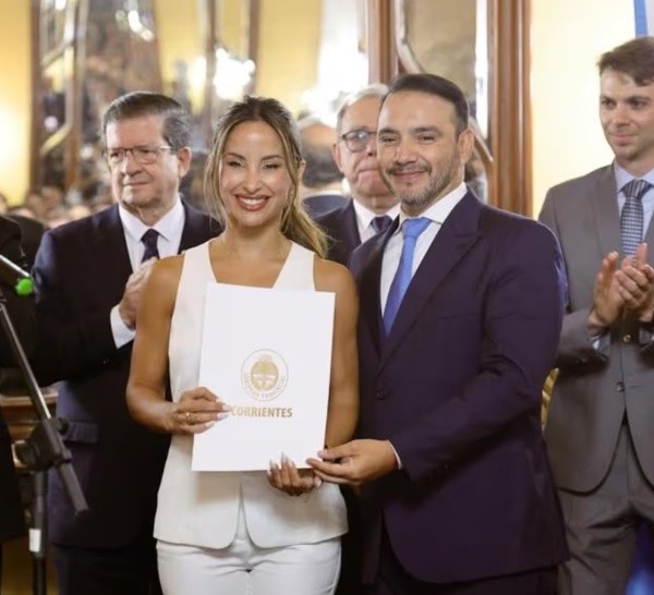 La exbailarina asumió este jueves.