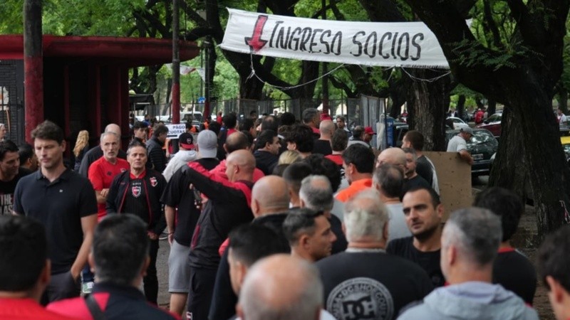 Importante convocatorias en las elecciones de Newell's.