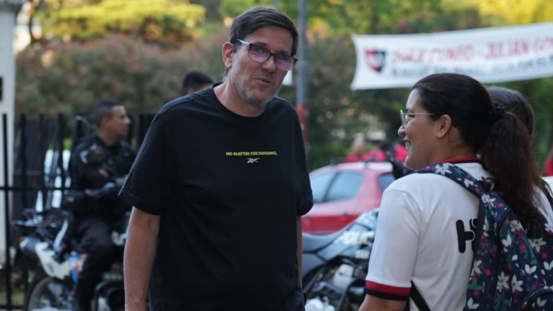 &nbsp;José Goity, el ministro de Educación de Santa Fe, durante este domingo en el Coloso. (Alan Monzón / Rosario3)