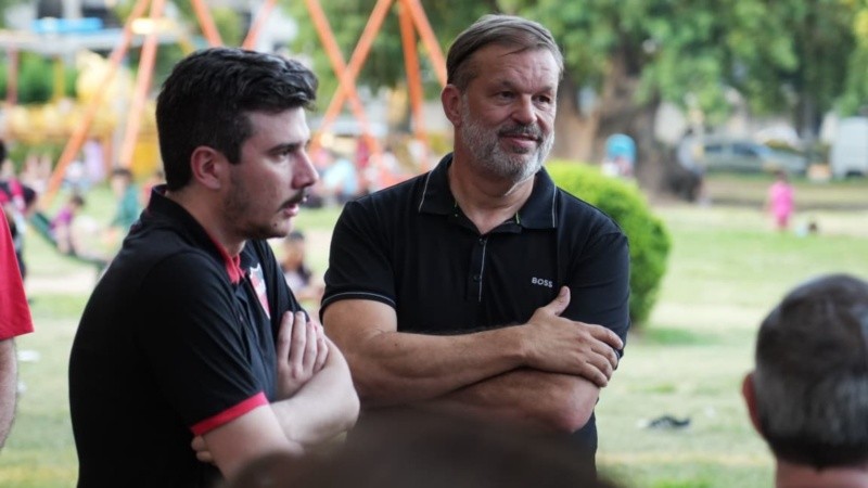 &nbsp;Juan José Concina estuvo toda la tarde en la carpa de Unen. (Alan Monzón / Rosario3)