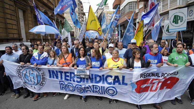 La Intersindical marchó por el centro de la ciudad.