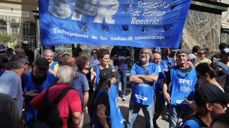La movilización concentró este jueves en plaza 25 de Mayo.