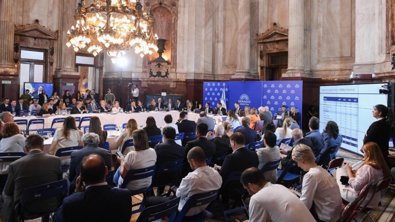 El objetivo del Ejecutivo es conseguir los cambios antes del 26 de diciembre.