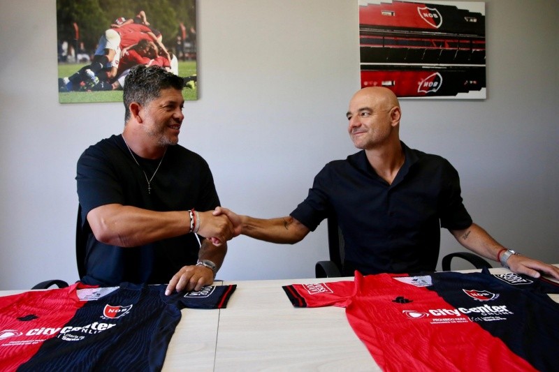 La dupla Orsi-Gómez asumió en Newell's este viernes y ya se pusieron a trabaja.&nbsp;