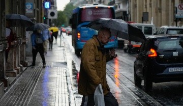 El alerta rige se extenderá hasta el mediodía del sábado.