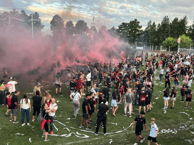 &nbsp;El Rojinegro logró revertir la serie luego de la derrota por 1 a 0 sufrida en el encuentro de ida, donde Sport se había impuesto con gol de Boris Scheitling. 