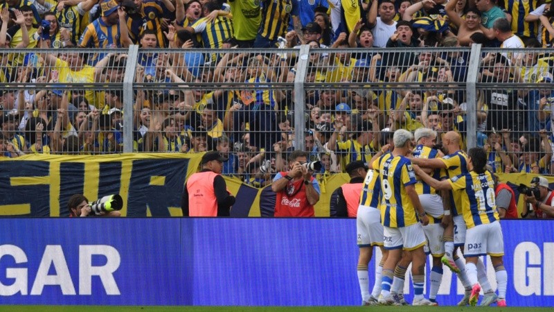 Central buscará ser competitivo de la mano de Jorge Almirón en la Libertadores 2026.