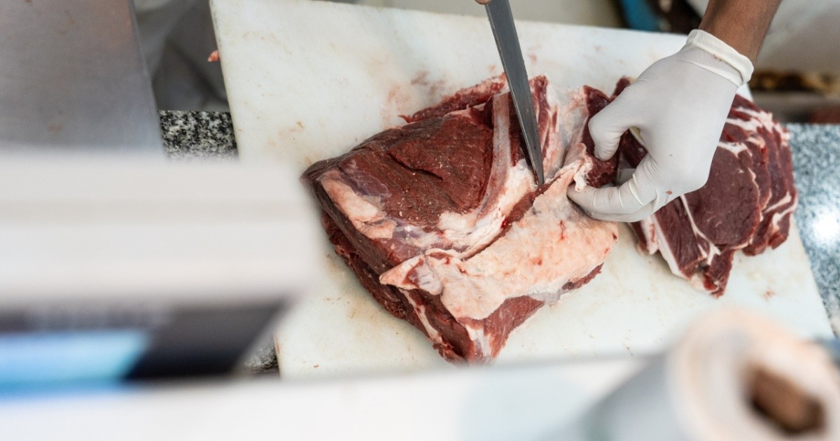 El consumo de carne se sigue recortando y registró su peor semestre de los últimos 30 años