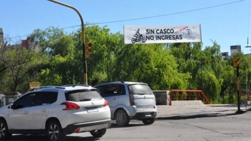 La medida rige en puentes estratégicos de acceso.