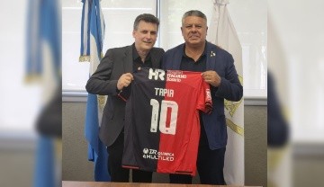 Boero y Tapia en Ezeiza.