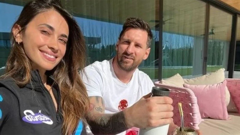 Messi ya está en Montevideo para el cumple de 15 de la hija de Luis Suárez.