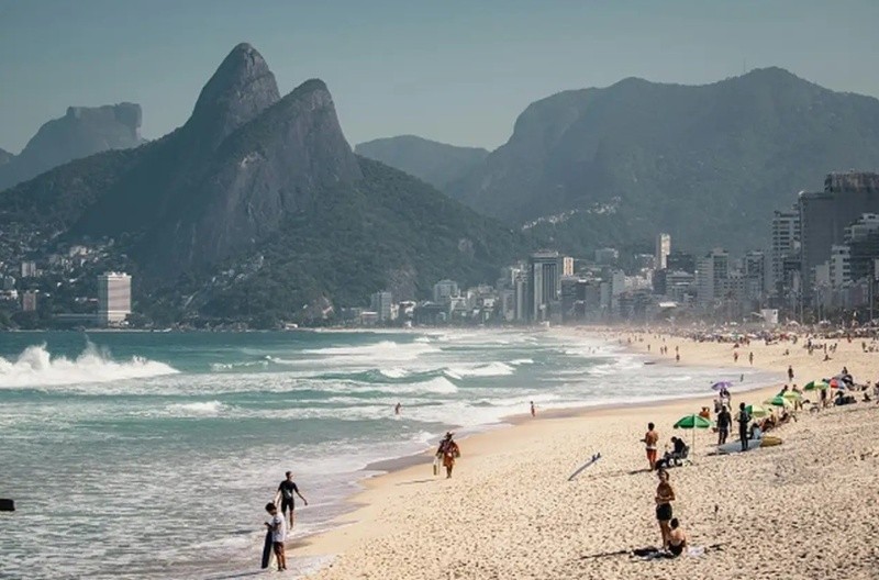 &nbsp;Más de tres millones de turistas argentinos vacacionaron en las playas de Brasil durante 2025.