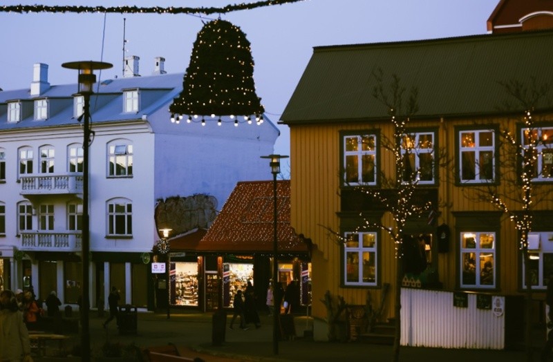 Las&nbsp;temperaturas medias de diciembre en Islandia suelen oscilar entre –1°C y 4°C.