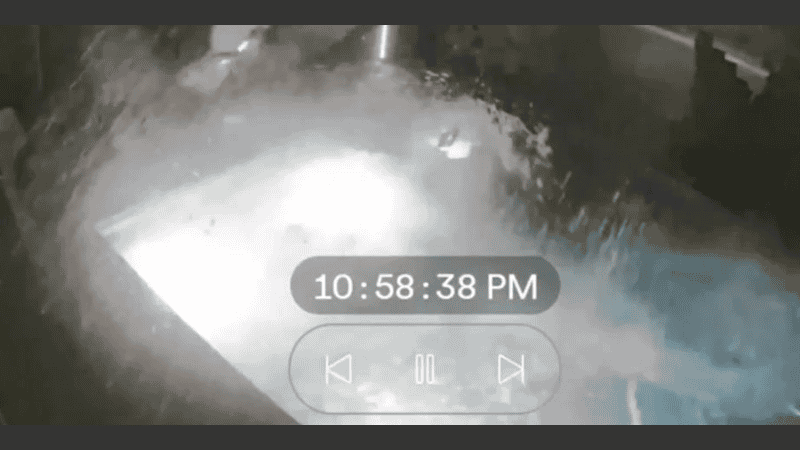 Las imágenes quedaron registradas por la cámara de seguridad de la casa.